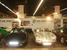 Stand del NouOnze Team en el Salón Auto Retro Barcelona 2011