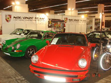 Stand del NouOnze Team en el Salón Auto Retro Barcelona 2011